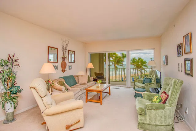 Sea Gate Palm Beach Unit 322 photo 8