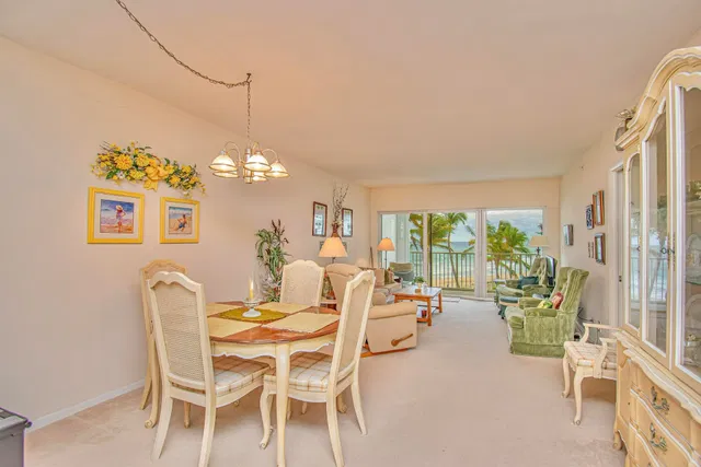 Sea Gate Palm Beach Unit 322 photo 9