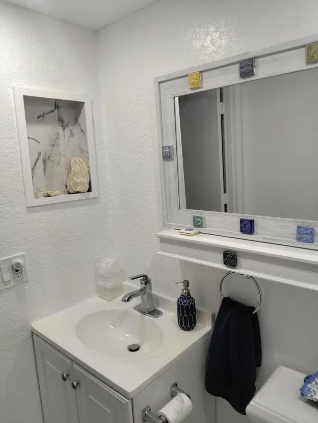  Unit L photo 6