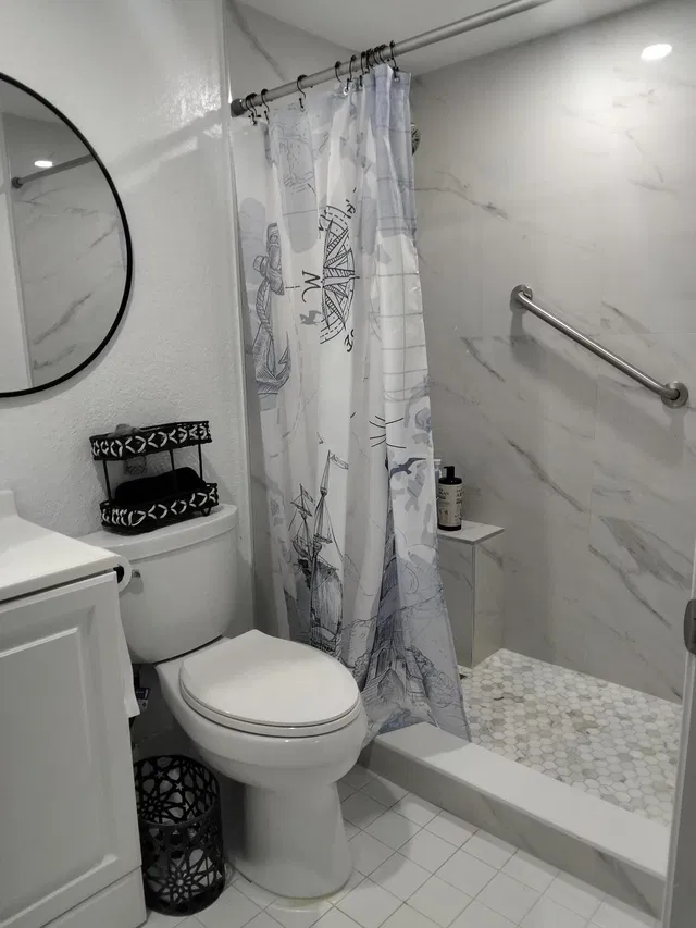  Unit L photo 11