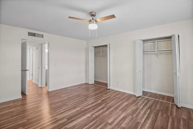  Unit 130-4 photo 26
