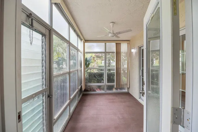  Unit 130-4 photo 27
