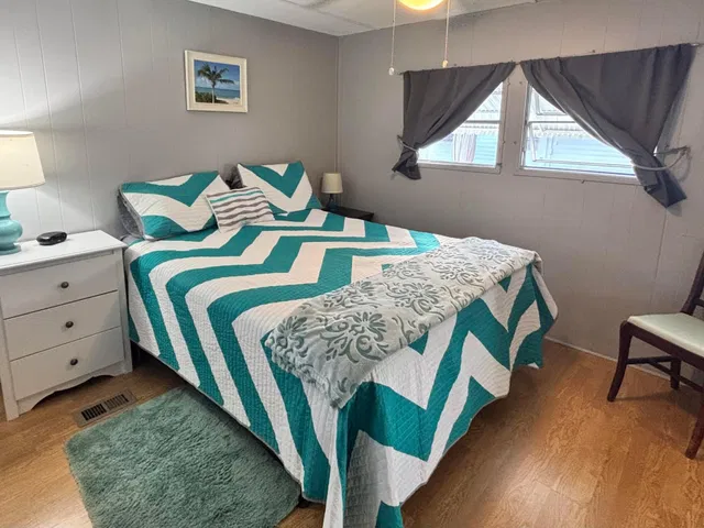  Residence photo 9