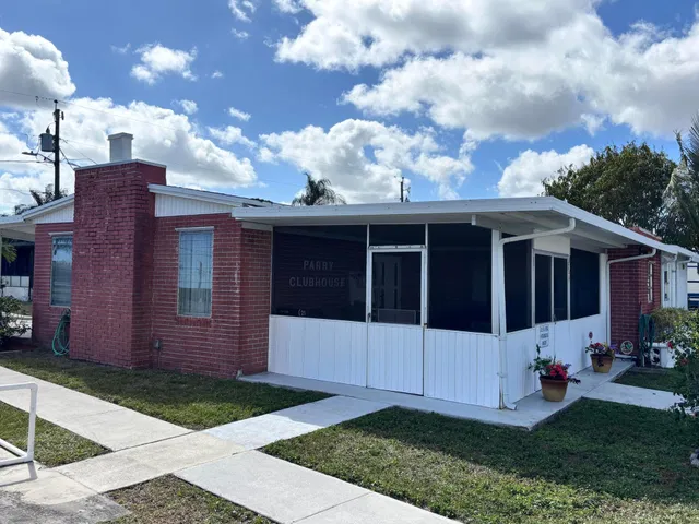  Residence photo 15