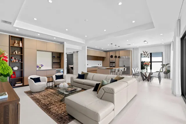 Boca Bridges Residence photo 9