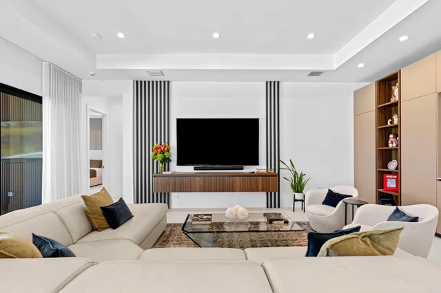 Boca Bridges Residence photo 12