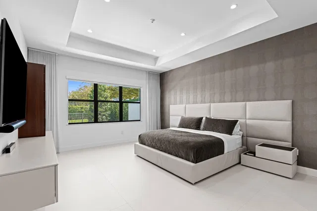 Boca Bridges Residence photo 13