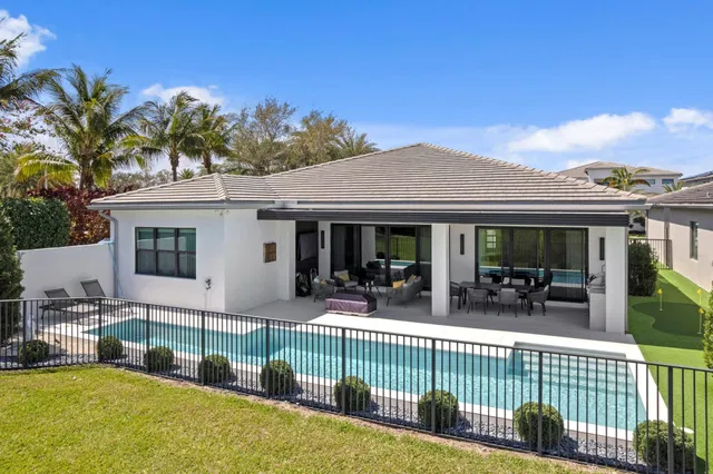 Boca Bridges Residence photo 33