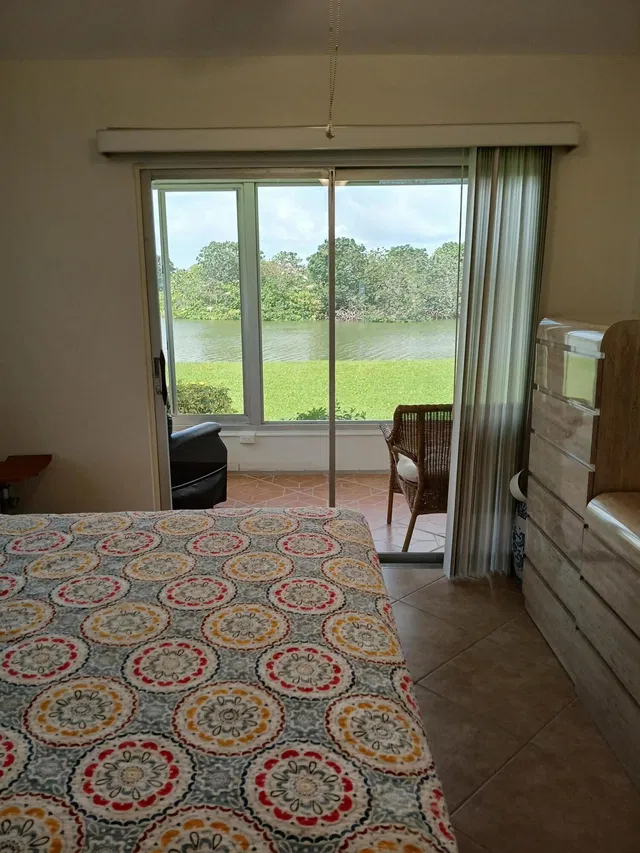 Residence photo 11