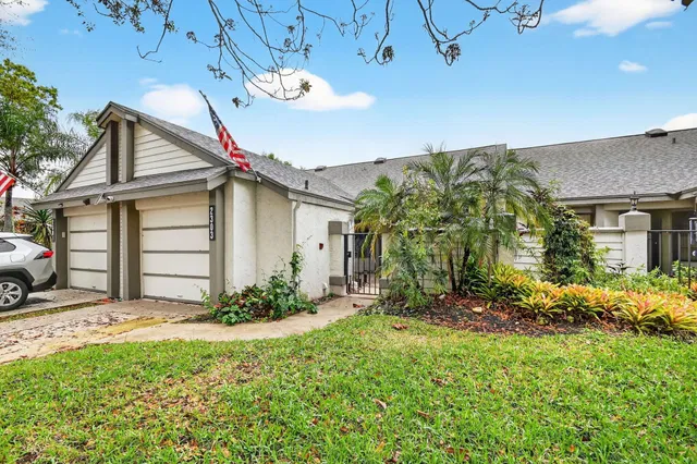 Residence photo 2