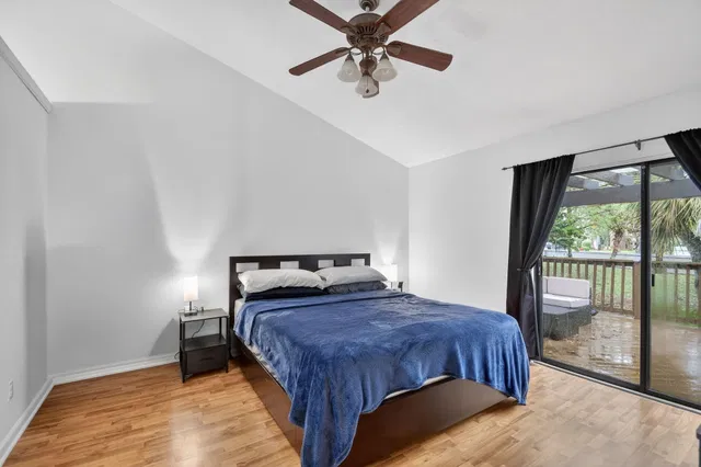 Residence photo 19