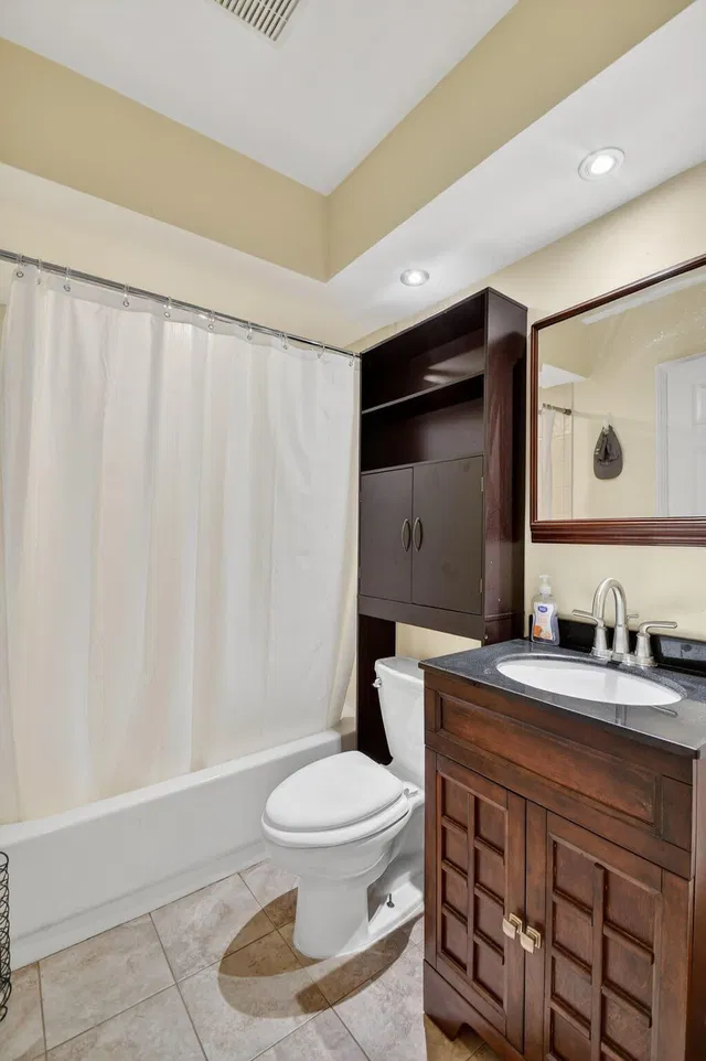 Residence photo 29