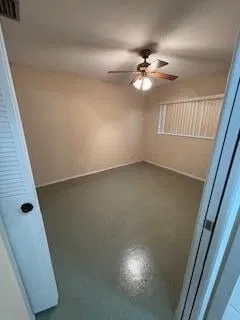 Unit H photo 7