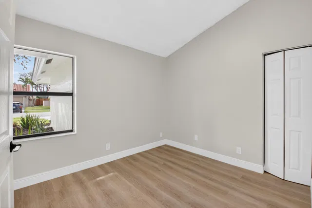 Residence photo 15