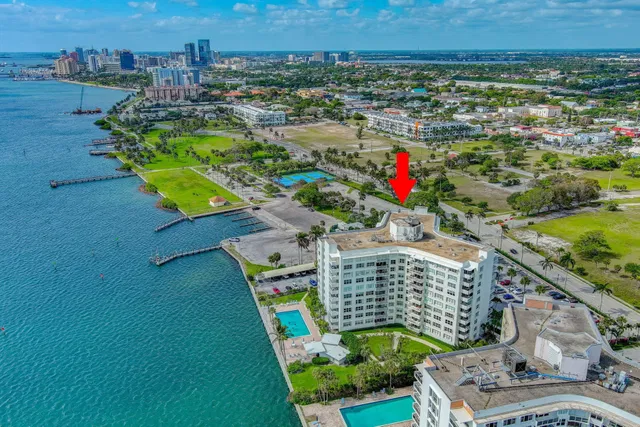 2600 N Flagler Unit 610 photo 41