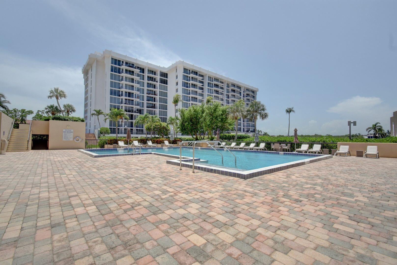 Le Club II Highland Beach Unit 203 photo 12