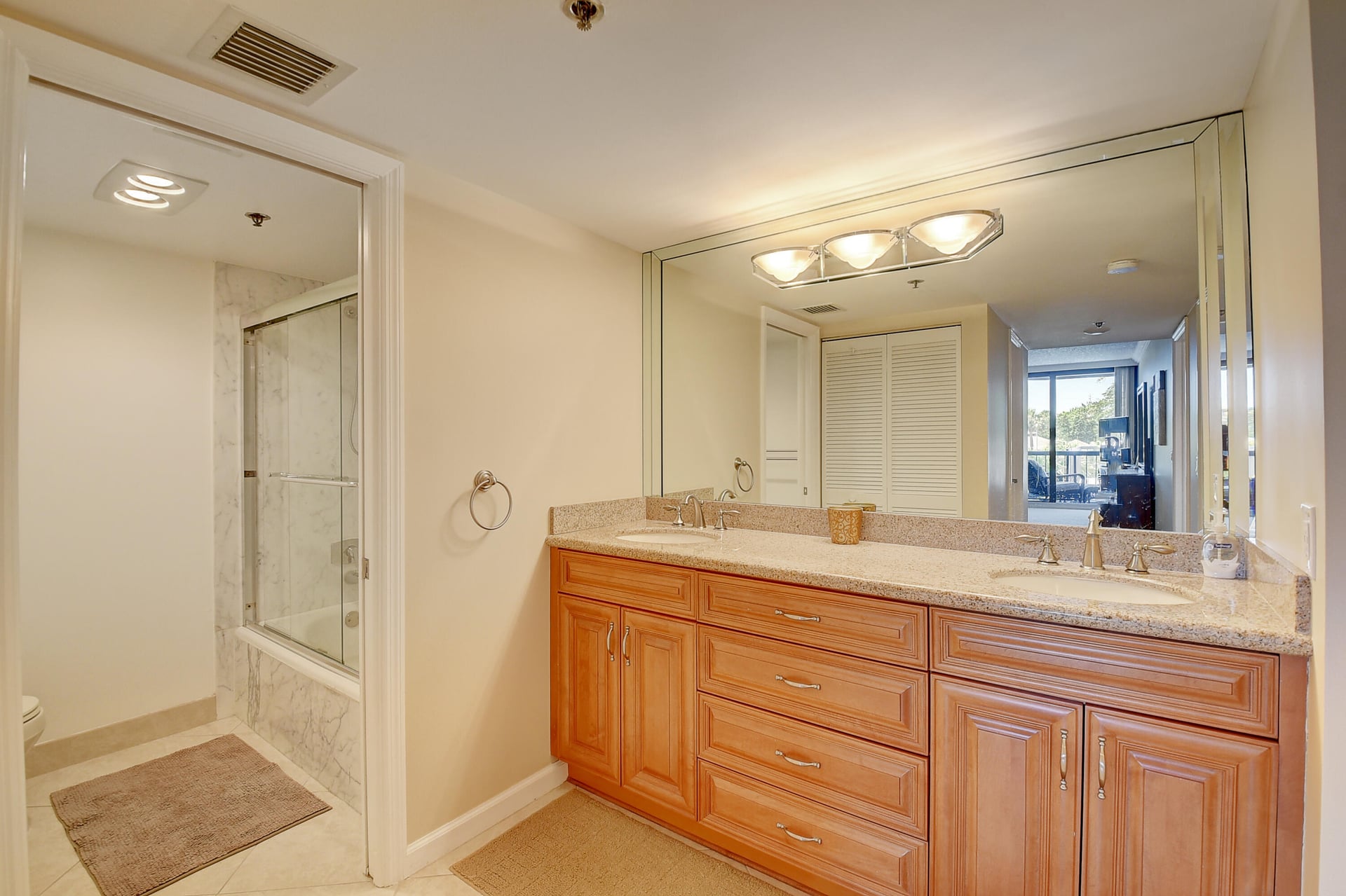 Le Club II Highland Beach Unit 203 photo 32