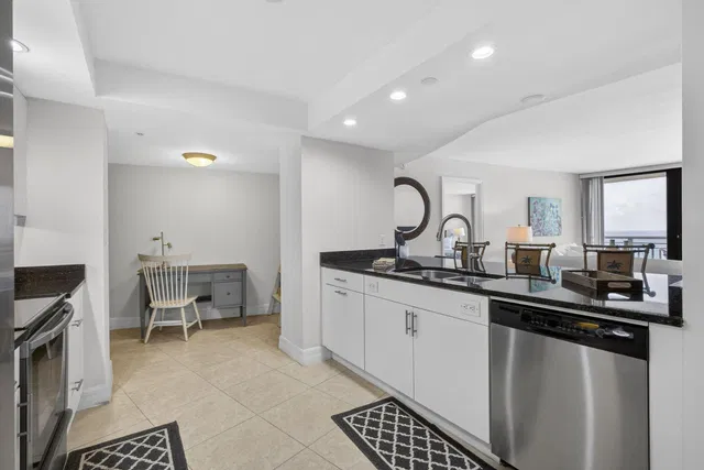 Tiara Singer Island Residence photo 23