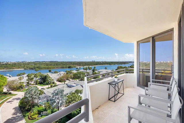 Jonathan's Landing Jupiter FL Unit 902 photo 22