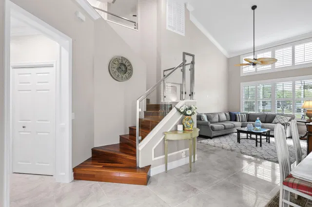 Residence photo 3