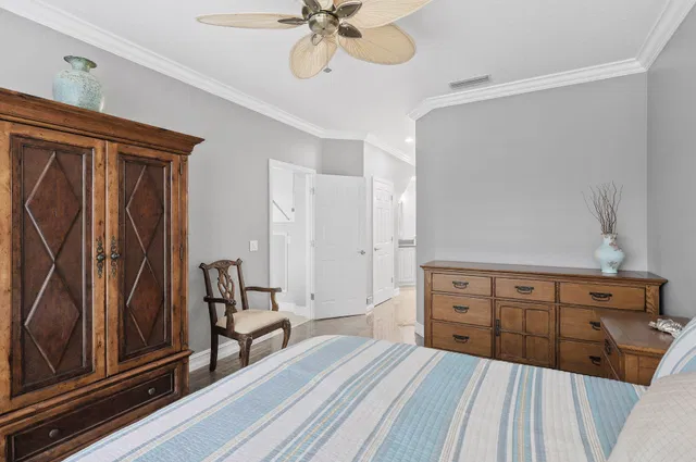 Residence photo 14