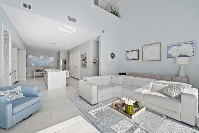 Grandview Heights Residence photo 20