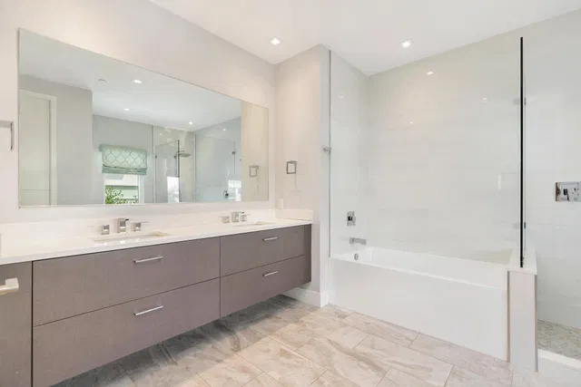 Grandview Heights Residence photo 24