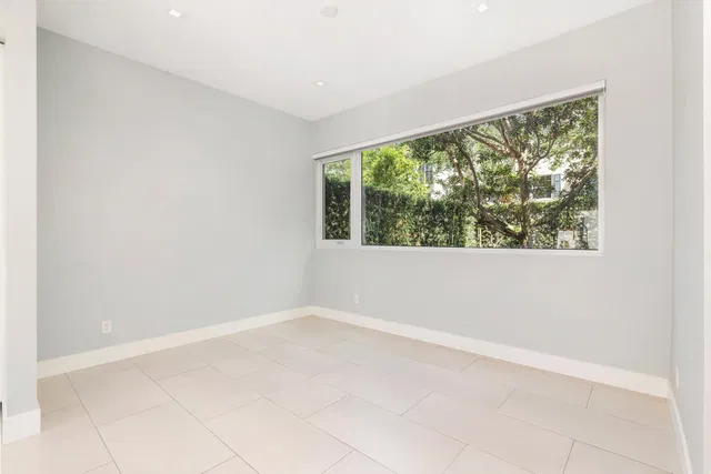 Grandview Heights Residence photo 28