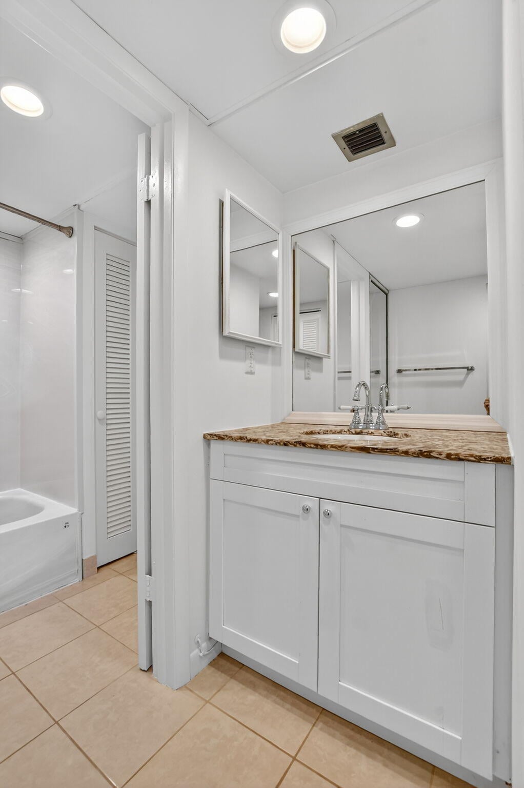 Boca Raton Unit 3040 photo 23