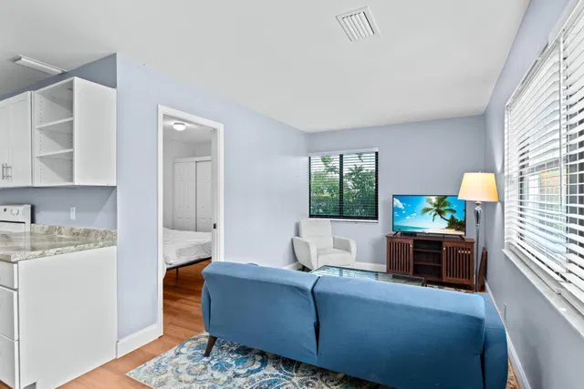  Residence photo 88