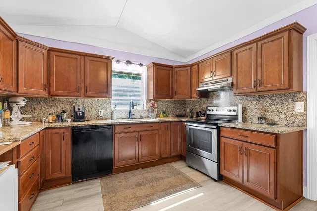 Residence photo 9