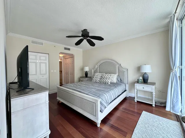 Boynton Beach Club Unit 1203 photo 5