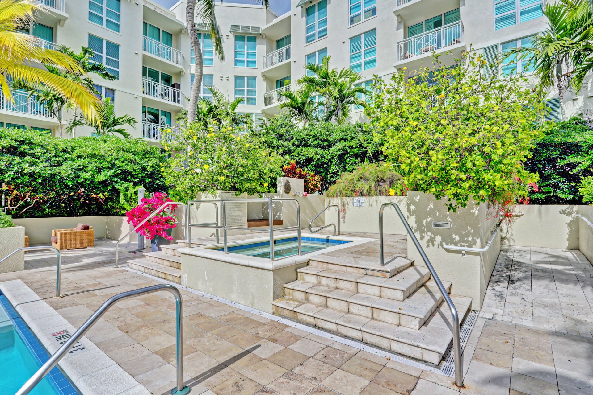 City Palms Unit 419 photo 14