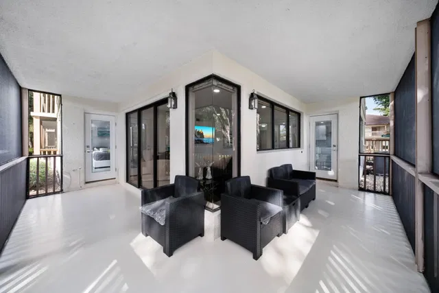 PGA National Palm Beach Gardens Residence photo 17