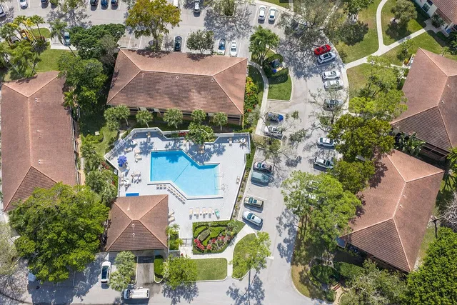 PGA National Palm Beach Gardens Residence photo 32