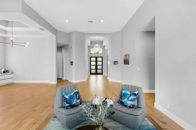 Woodfield Country Club Residence photo 3