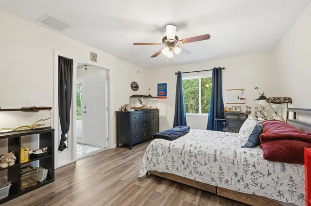 Residence photo 39