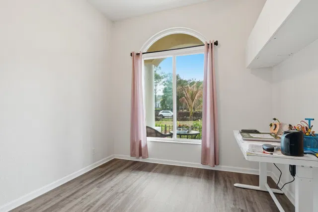 Residence photo 42