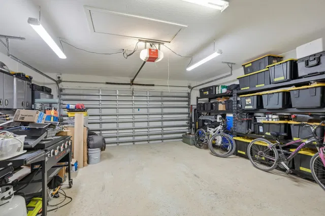 Residence photo 46