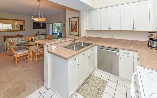 Residence photo 12