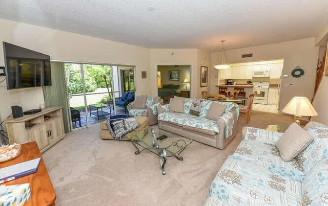 Residence photo 15