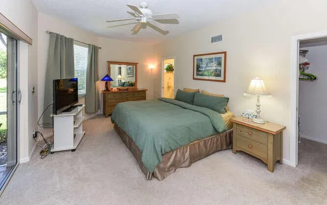 Residence photo 17