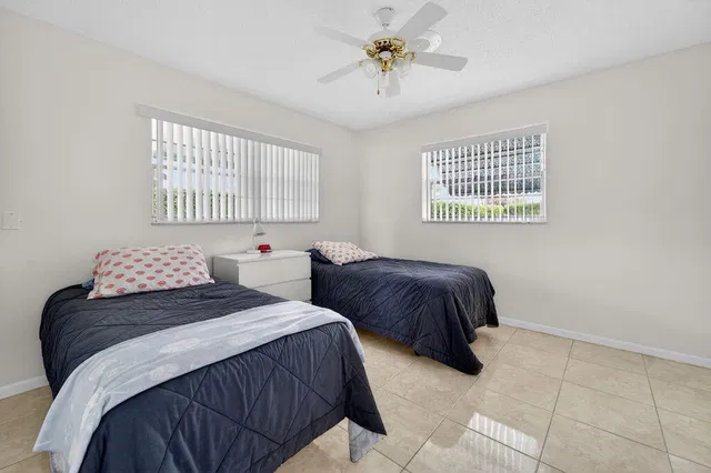 Residence photo 14