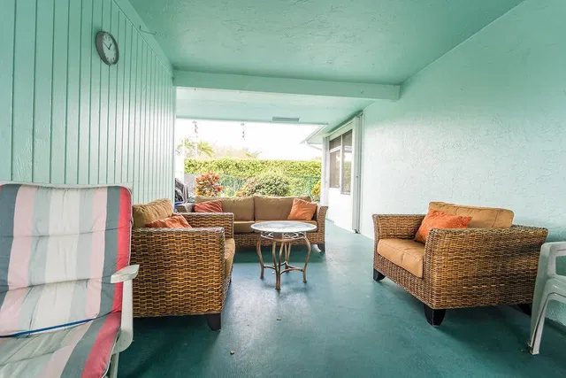 Residence photo 25