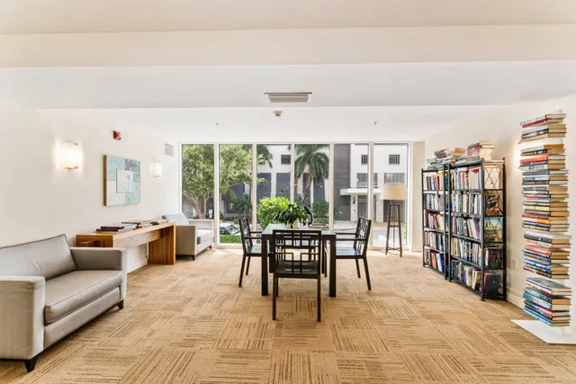 Villa Lofts Unit 302 photo 33