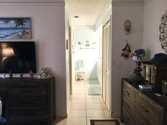  Residence photo 15