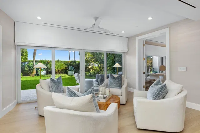 300 Ocean Boulevard Unit 1b photo 3