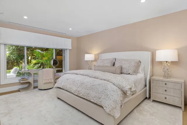 300 Ocean Boulevard Unit 1b photo 24