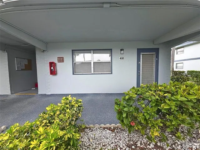 Residence photo 16