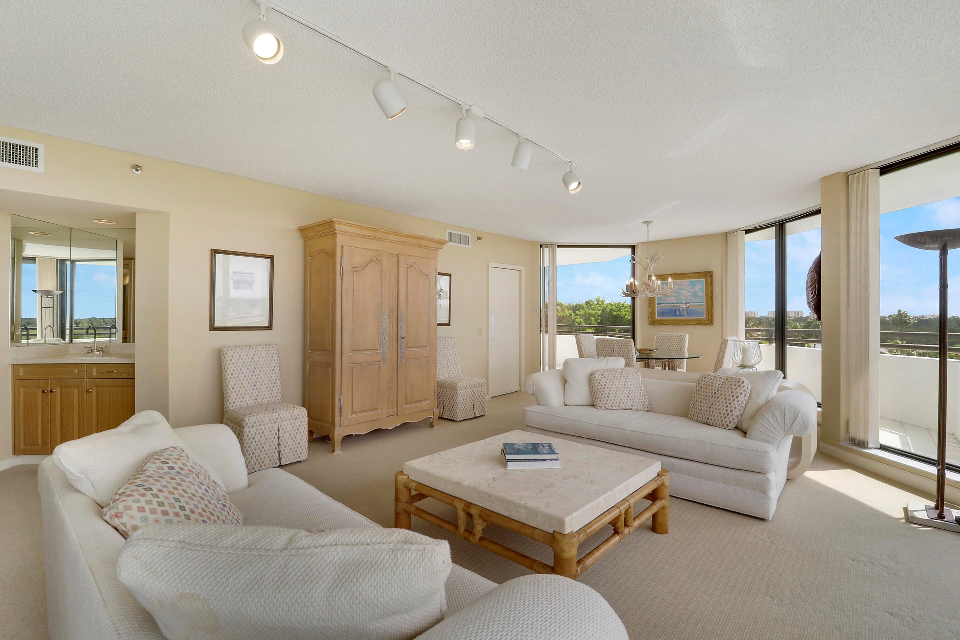 Jonathan's Landing Jupiter FL Unit 604 photo 8